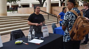 UTSA students with Accenture Federal Services Rep - full-size